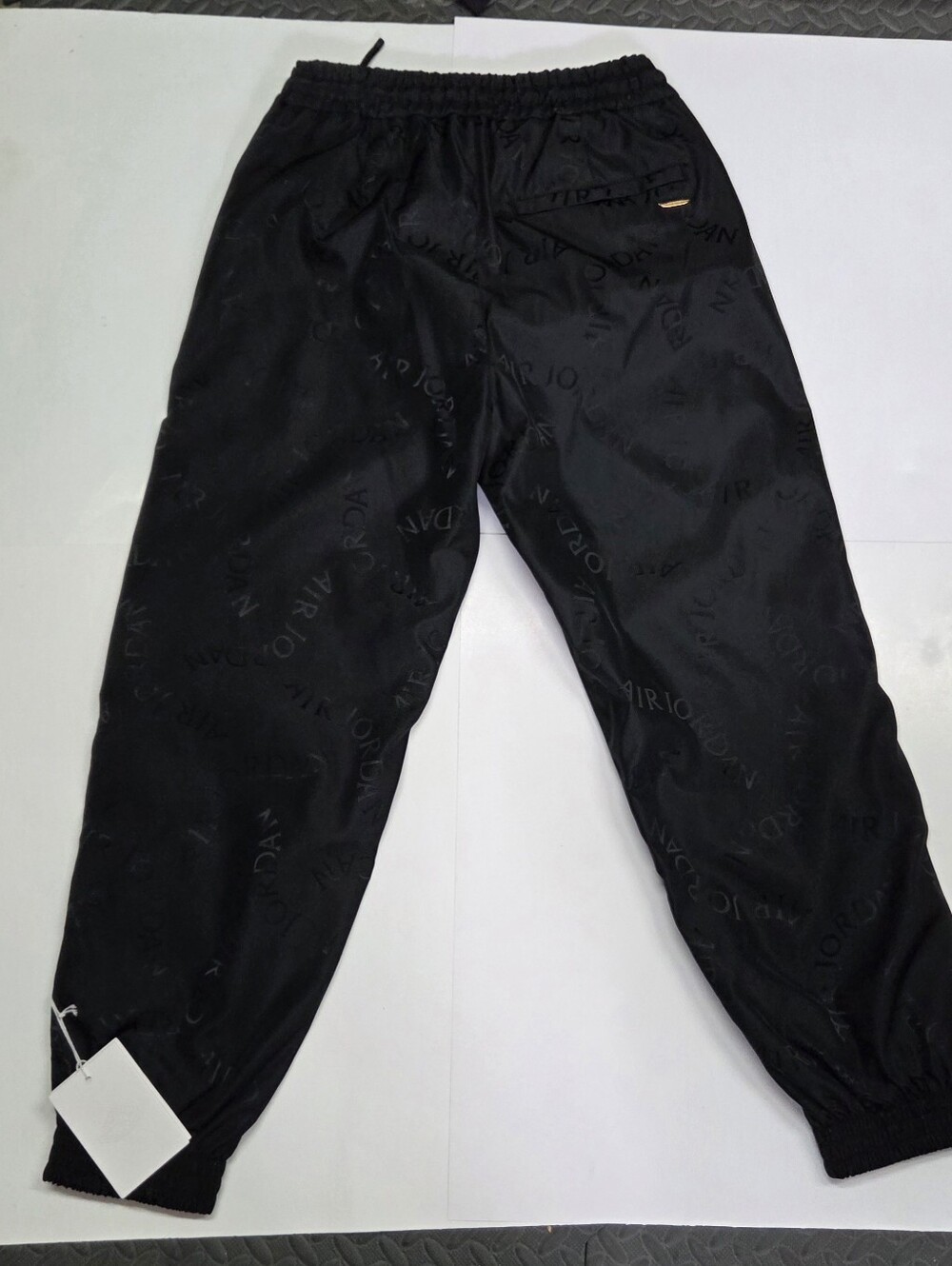 Air Jordan Wings Collection Made in italy Pants DX5787-010 Size Adult Small NEW!